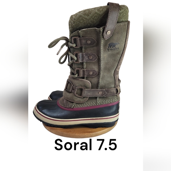 Sorel Shoes - Sorel Joan Of Arctic Snow Boots. Size 7.5